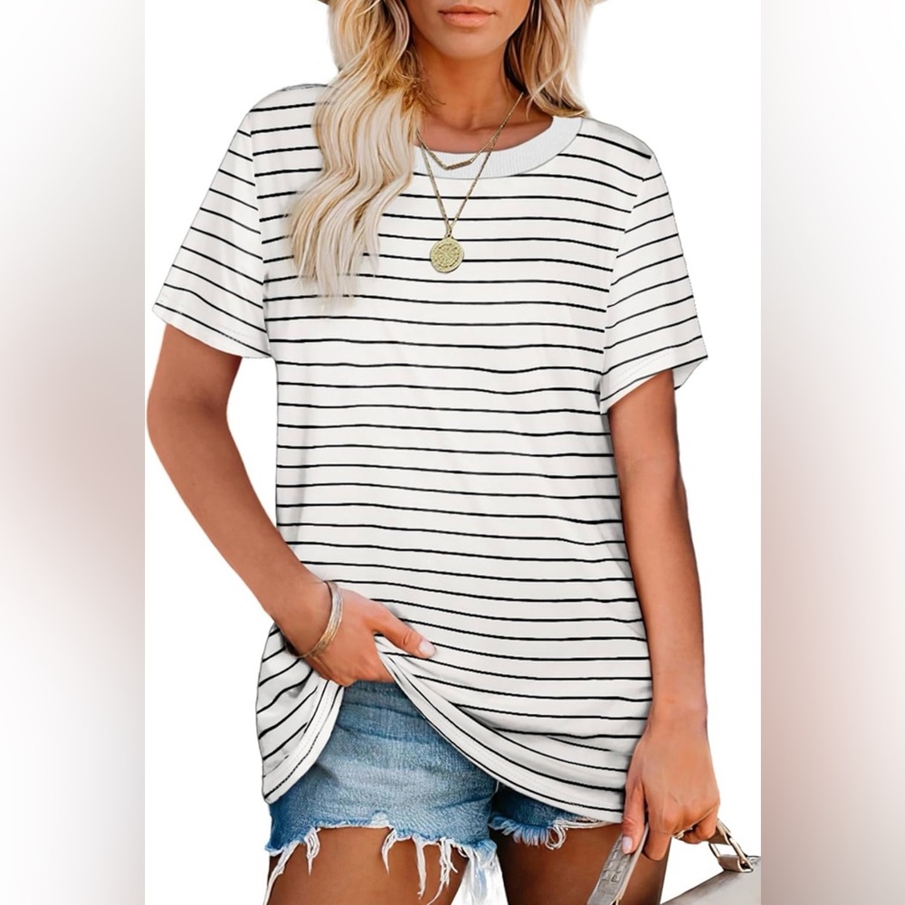 Classic Striped Short Sleeve Top - Black and White